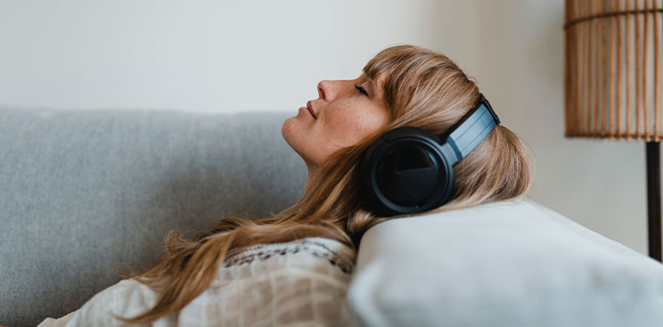 Teenagers with Hearing Loss - Nardelli Audiology Blog